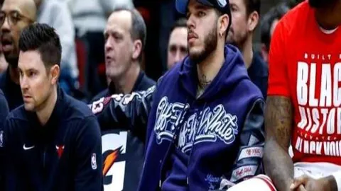 中国代表团在京集结备战第32届世界大学生冬季运动会